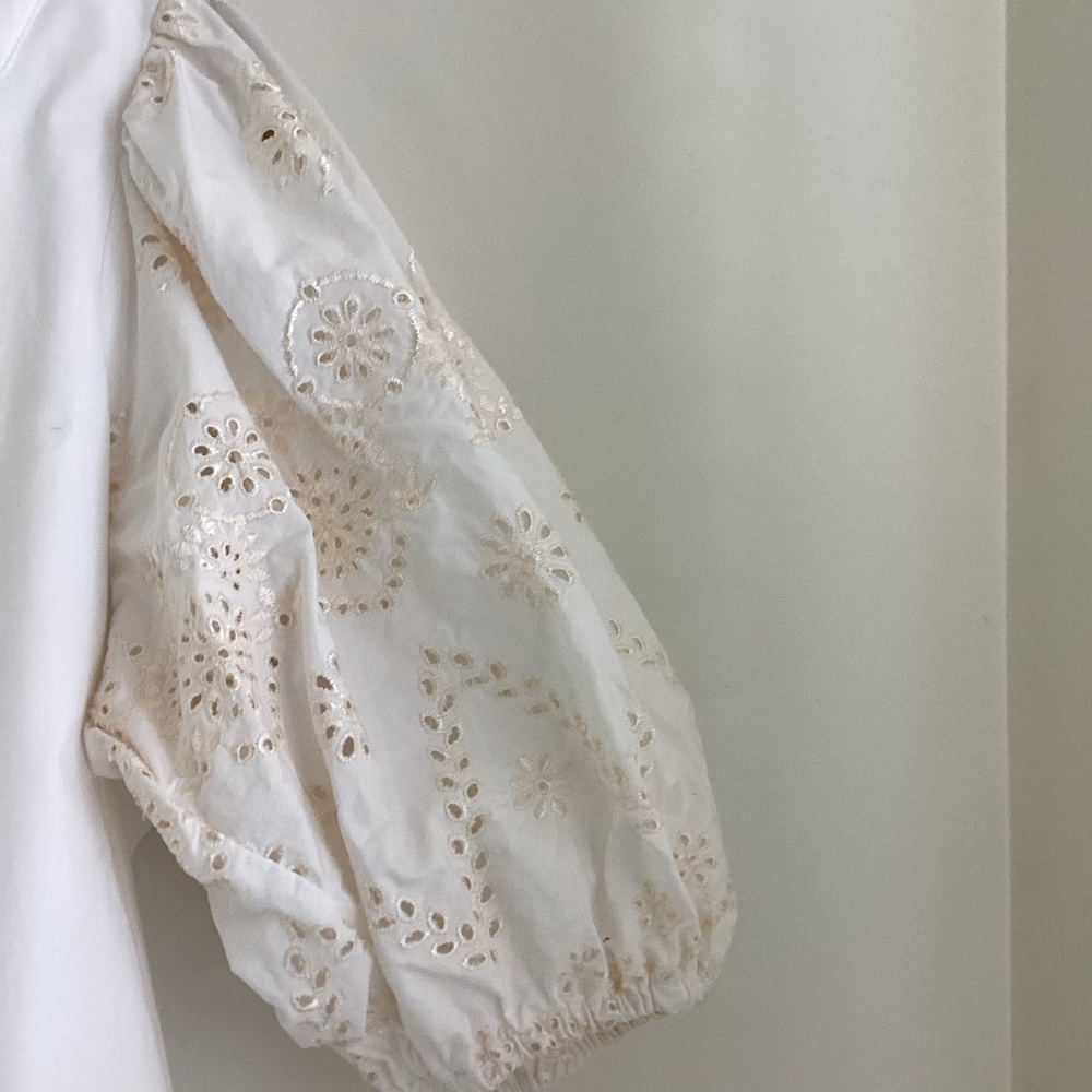 Moon River Dress Womens 
Medium Ivory Embroidered Eyelet Puff Sleeves Feminine - Picture 5 of 14
